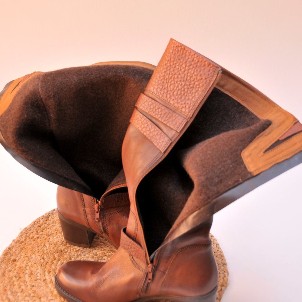 Clarke NWOT Leather Boots - Picture 4 of 6